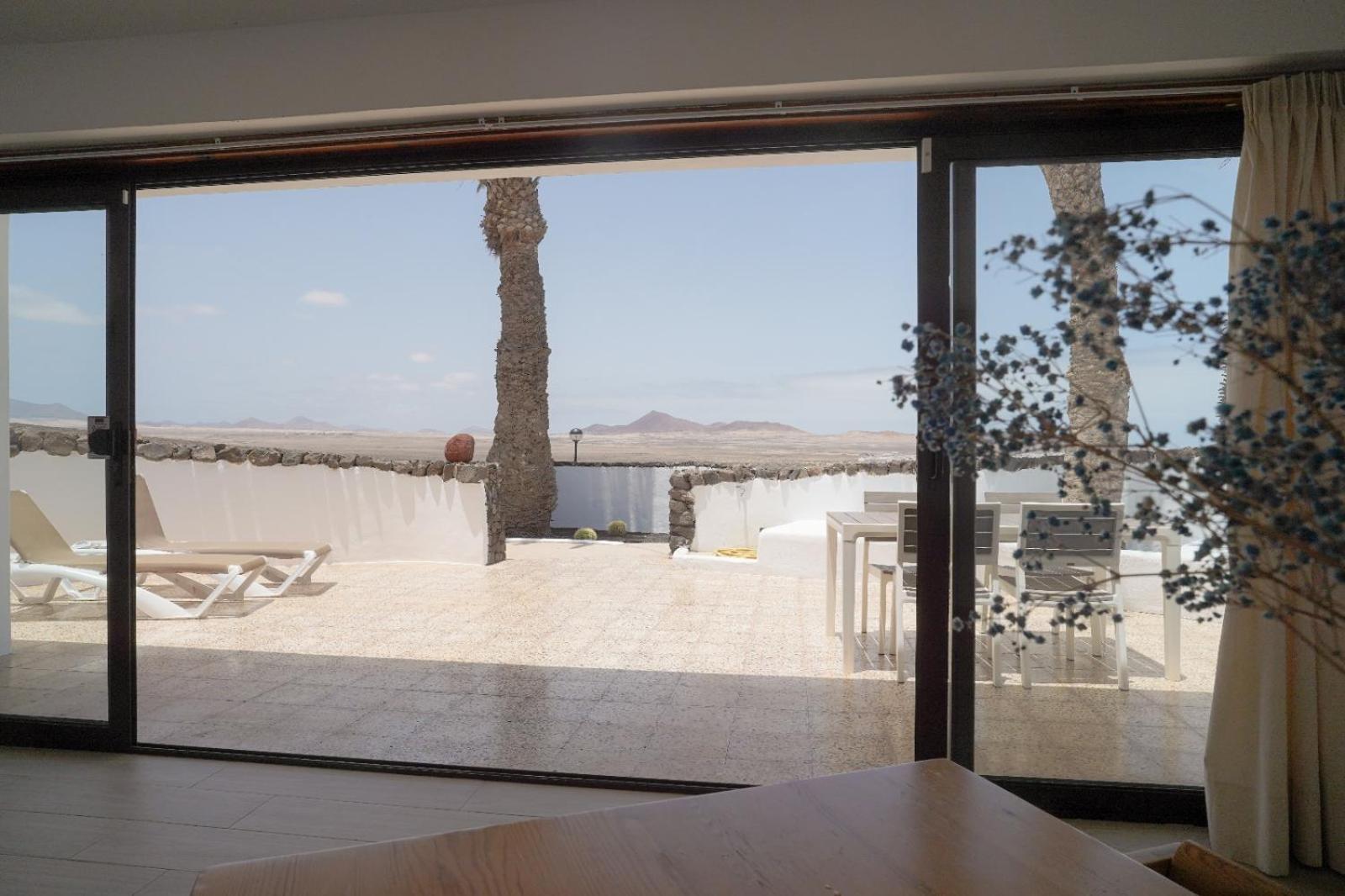 Bungalow Con Vistas Al Mar Famara Ngoại thất bức ảnh